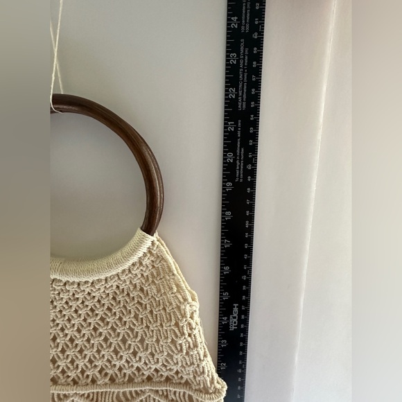 Macrame Crochet Handbag Woven Purse Wood Ring Handles Fringe Boho Bag NEW - Picture 5 of 16